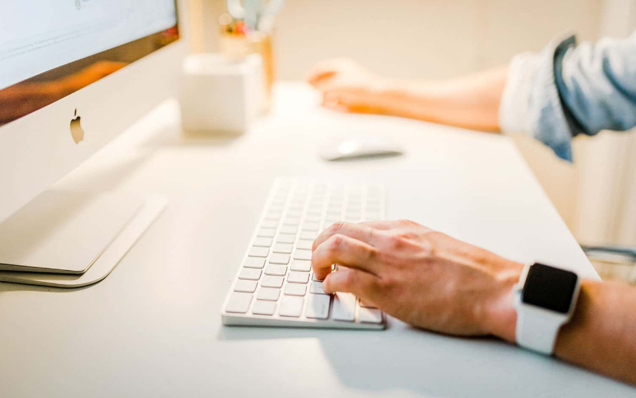 build a Shopify store